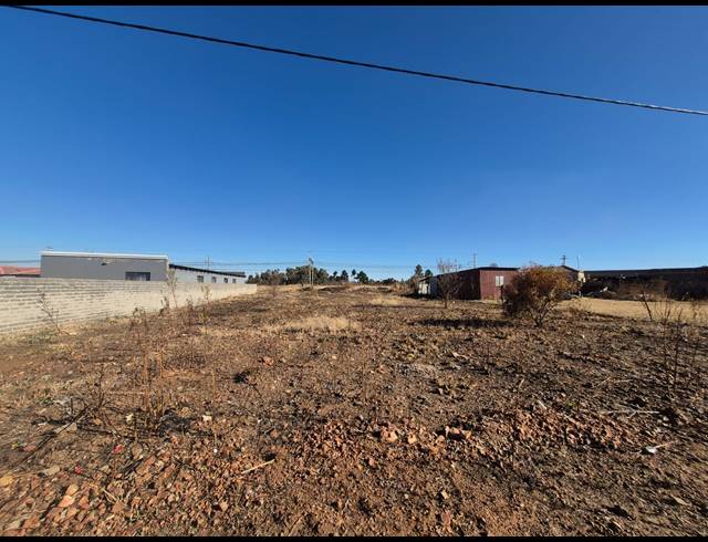 785M² VACANT LAND FOR SALE IN UNITAS PARK